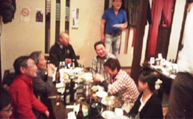 ワンゲル部OB会の様子