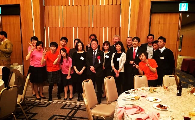 懇親会の様子