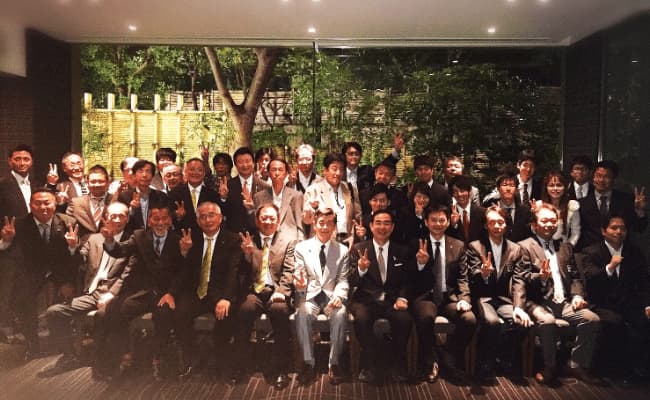 同窓会納涼会集合写真