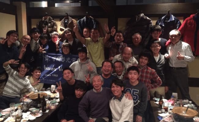 ワンゲル部OB会の様子