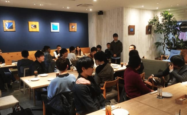 ワンゲルOB会の様子