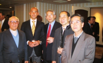 1月7日 東大阪市の花園ラグビー場で行われた全国高校ラグビー大会の風景（1枚目）