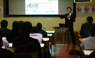 職業ガイダンスの風景（2枚目）