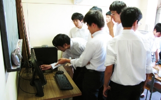 クラブ支援の様子（1枚目）