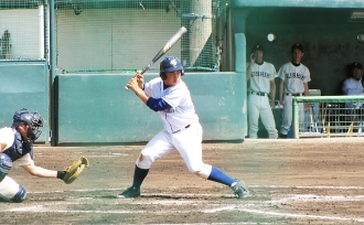野球部 春の近畿地区大阪府予選の様子（1枚目）