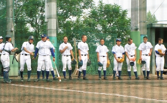 高校野球 秋季近畿地区大阪府予選の様子（1枚目）