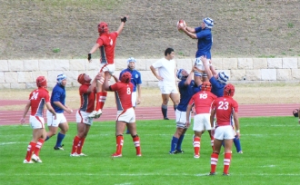 第90回 高校ラグビー大阪府予選準決勝戦の様子（1枚目）