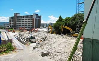 新校舎だけとなった工事風景