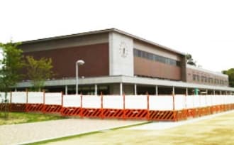 新しいクラブハウス棟